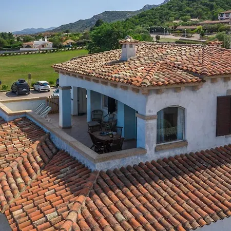 Sardinia Family Villas - Seaside Leonora Pedestrian Area *